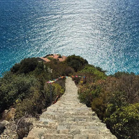 La Maison Du Coq * La Spezia